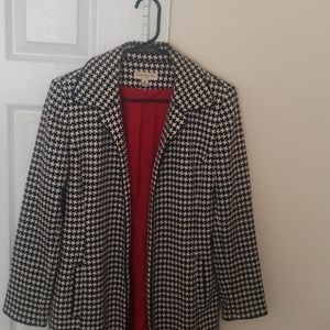 Women's skirt suit